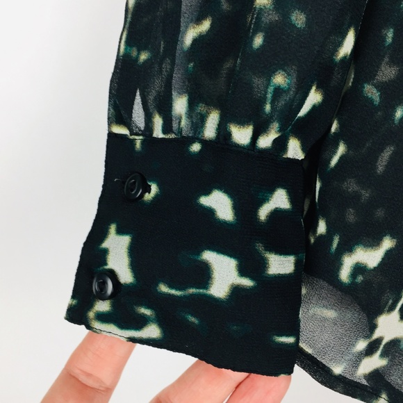 Gap | Sheer Blouse S - Picture 3 of 7